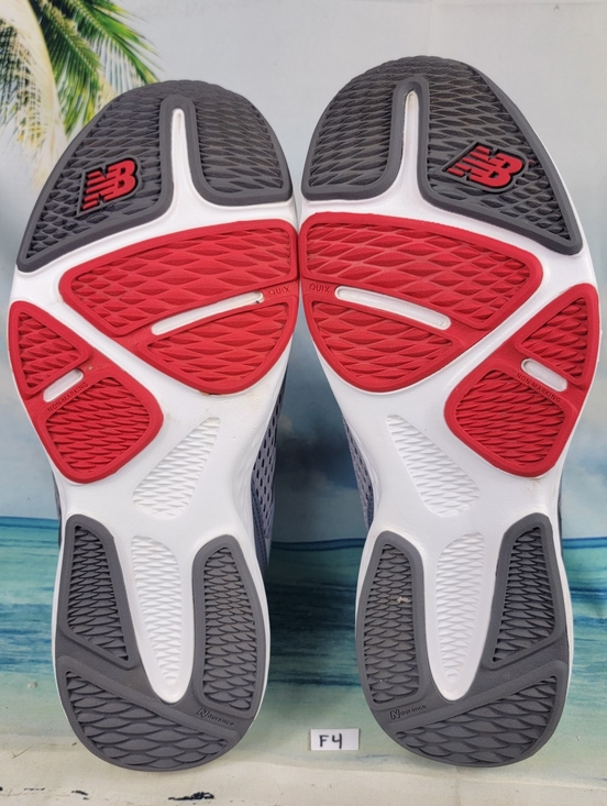 Athletic_Shoes
